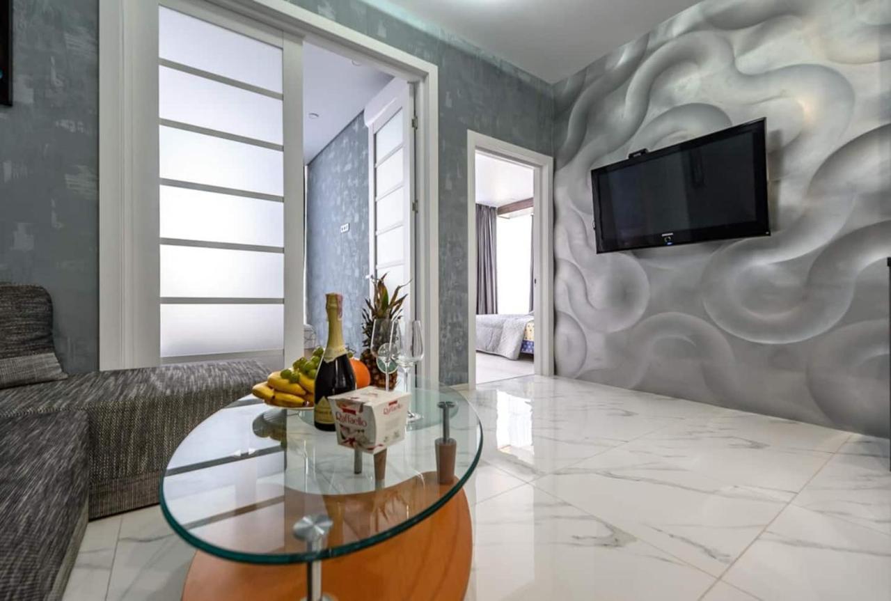 Бесті Апартаменти, 2 Спальні, Вид Моря 0523 Odessa Esterno foto